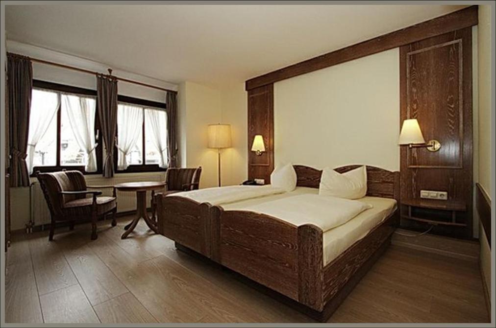 Hotel Baeren Leimen  Rom bilde